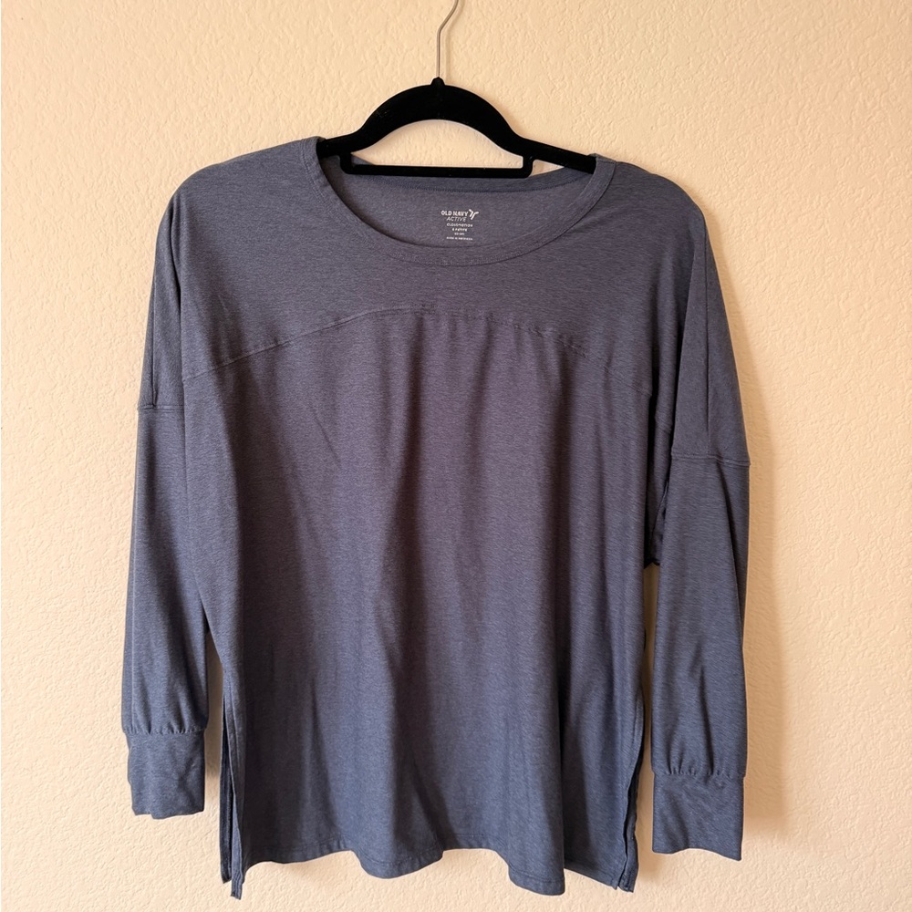 Old Navy Active Heather Navy Top